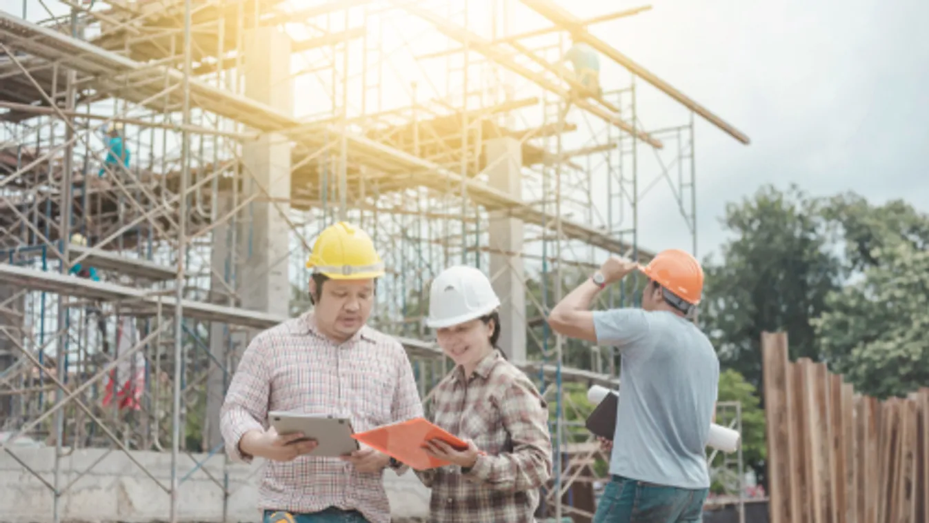 ITM-államtitkár: A kormány továbbra is kiemelten kezeli az építőipart