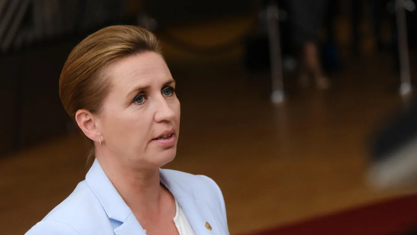 Támadást szenvedett el és megsérült a dán kormányfő