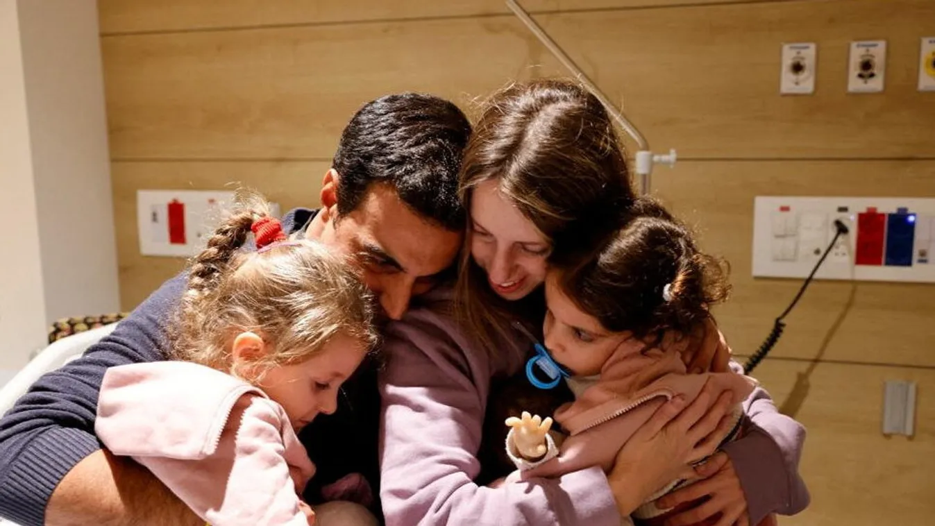 Újabb túszokat engedett el a Hamász: két magyar gyermek is közöttük van + videó