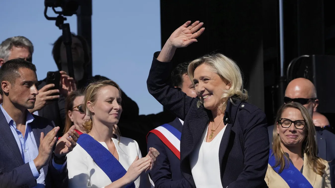Marine Le Pen és 11 vádlott-társa fellebbezett az uniós pénzek hűtlen kezelése miatti ítélet ellen