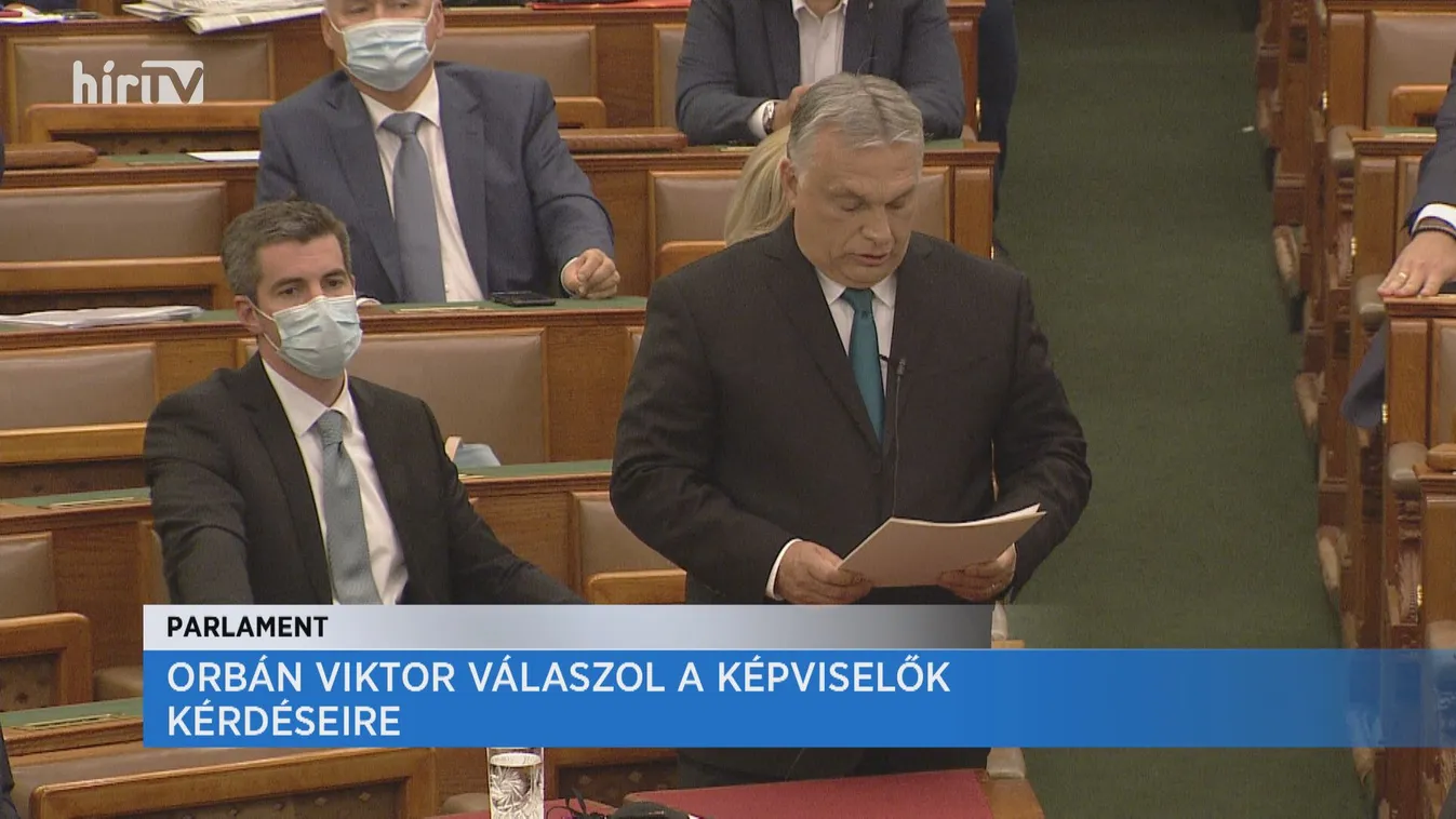 A miniszterelnök Gyurcsány Ferenc túlfizetett bohócának nevezte Jakab Pétert