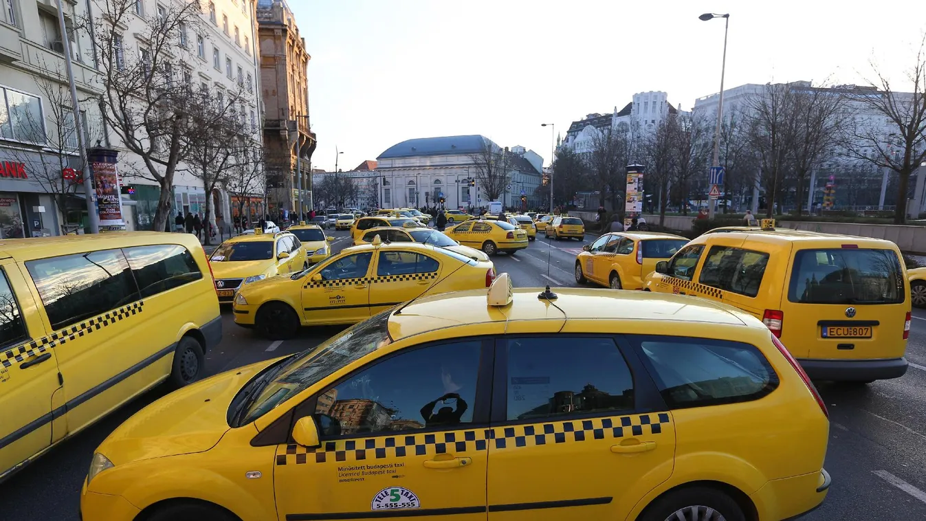 A taxisok, és a metró ügyéről is dönt ma a főváros