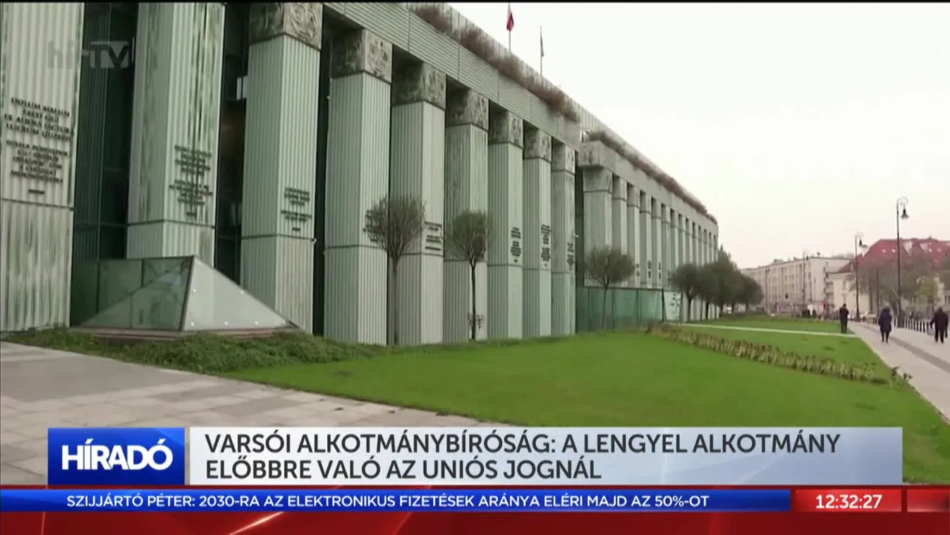 Varsói alkotmánybíróság: A lengyel alkotmány előbbre való az uniós jognál