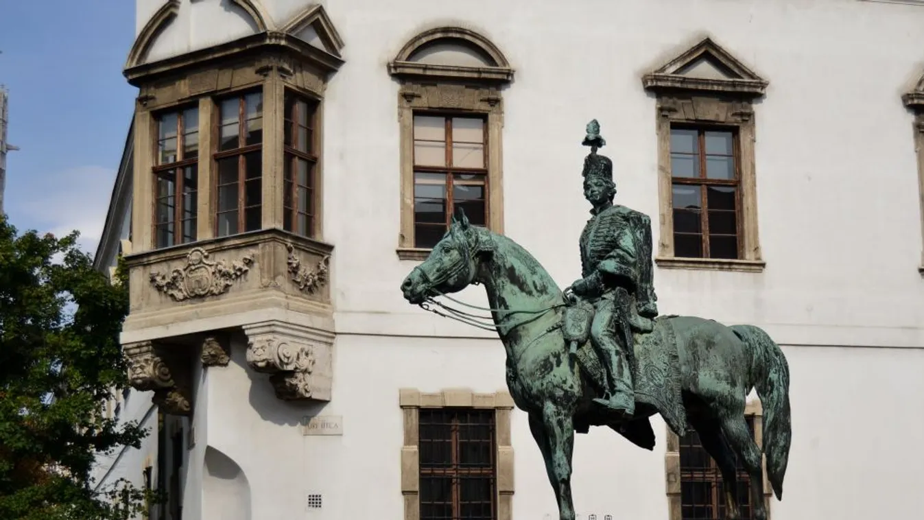 Megkezdődtek a Hadik, a leghuszárabb huszár forgatási munkái