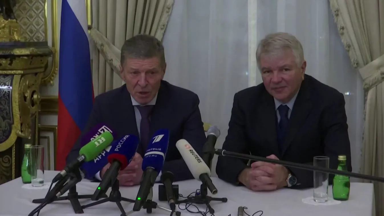 Feltétel nélküli tűzszünetről állapodtak meg a normandiai négyek