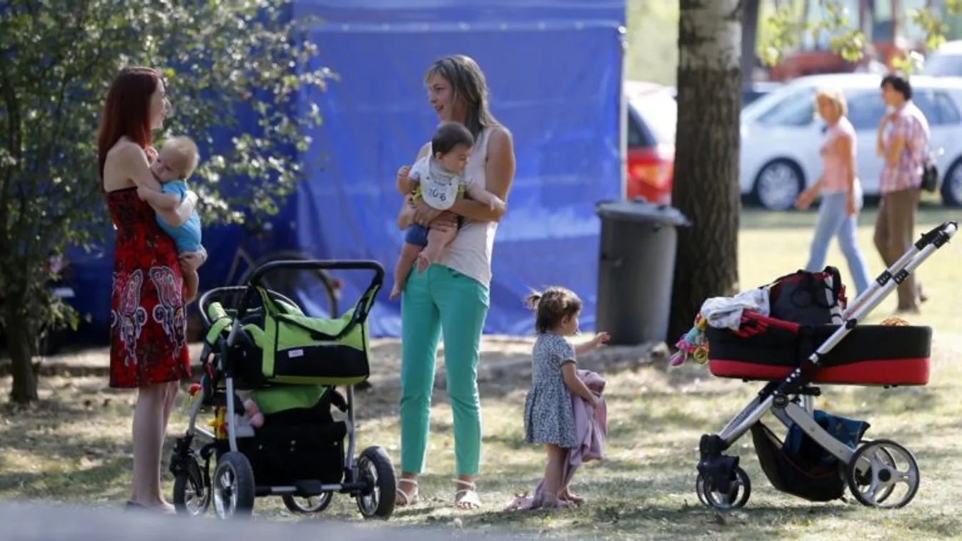 Már 15 ezernél többen igényeltek családvédelmi támogatást