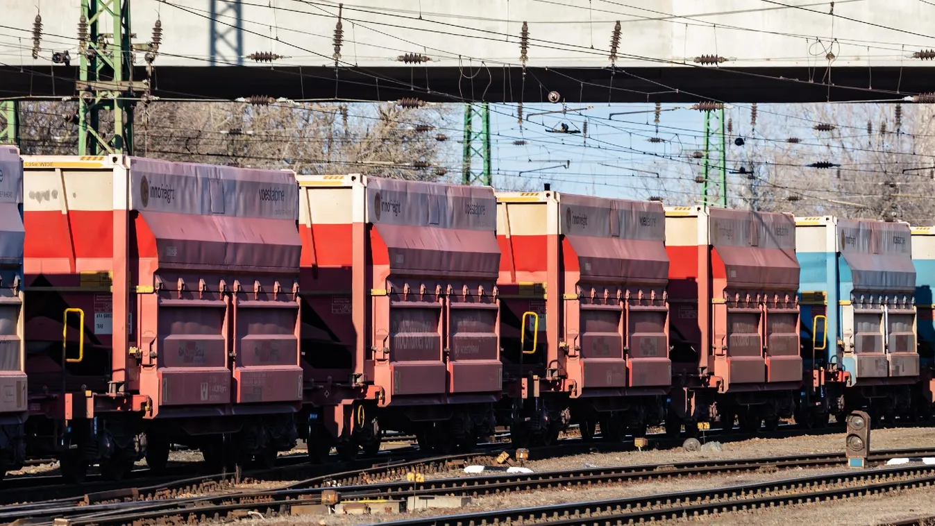 A vasút veszélyes üzem - az újabb baleset után megint ismeretterjesztő filmmel jelentkezett a MÁV + videó