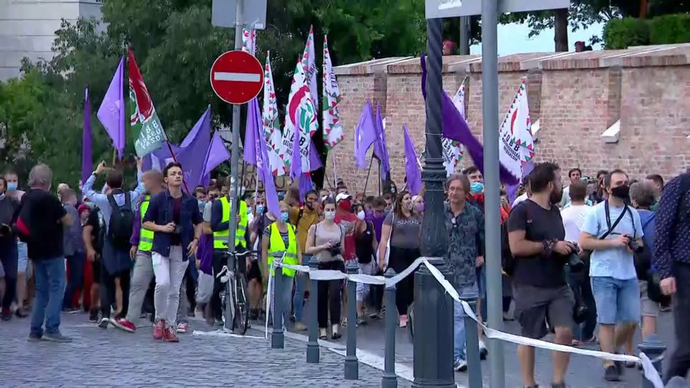 Tüntetés az Indexért