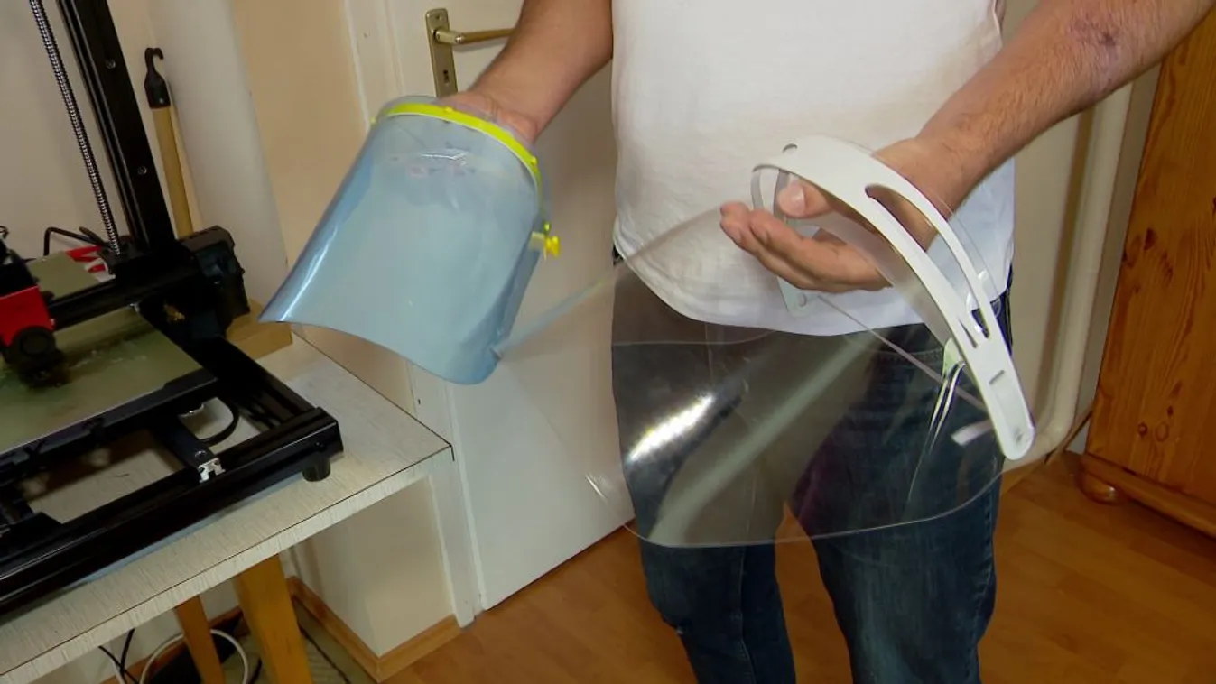 Önkéntesek gyártanak maszkot