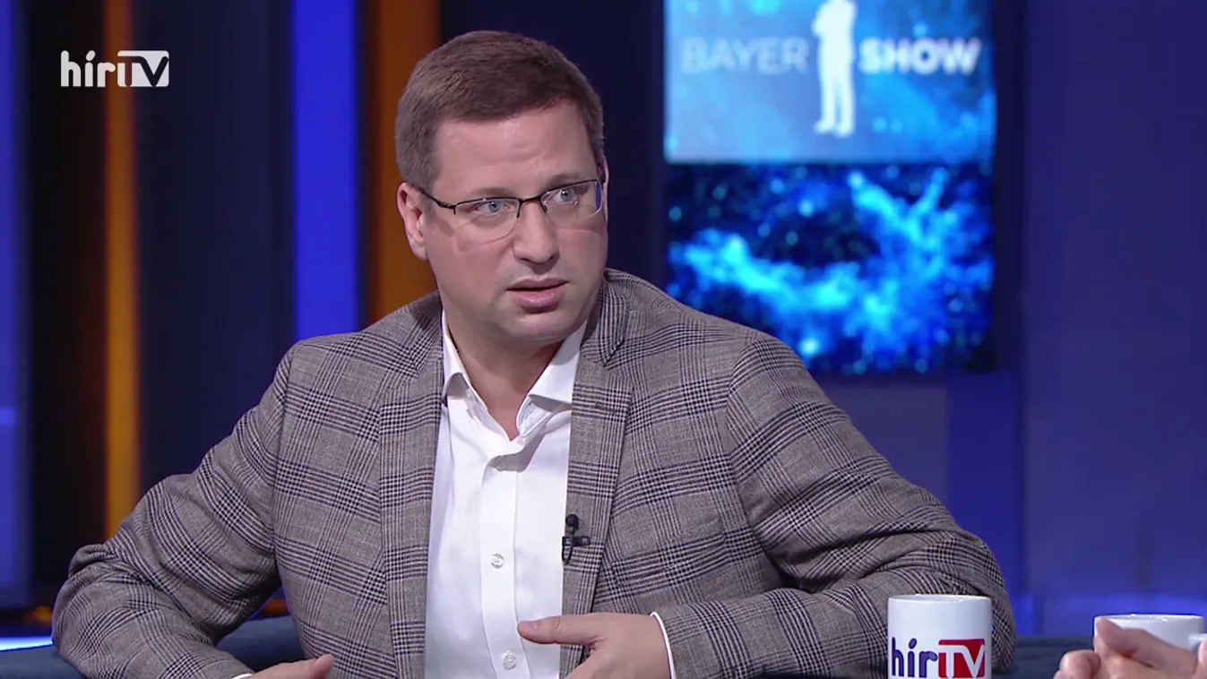 Bayer show - Gulyás Gergely: Európának nem azért kellene tennie, hogy a háború minél tovább tartson + videó