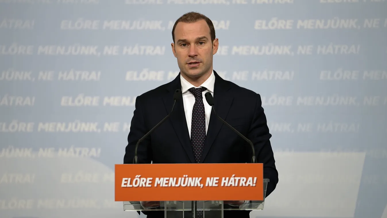 Hollik: Timmermanns javaslata egybevág a magyar baloldal álláspontjával