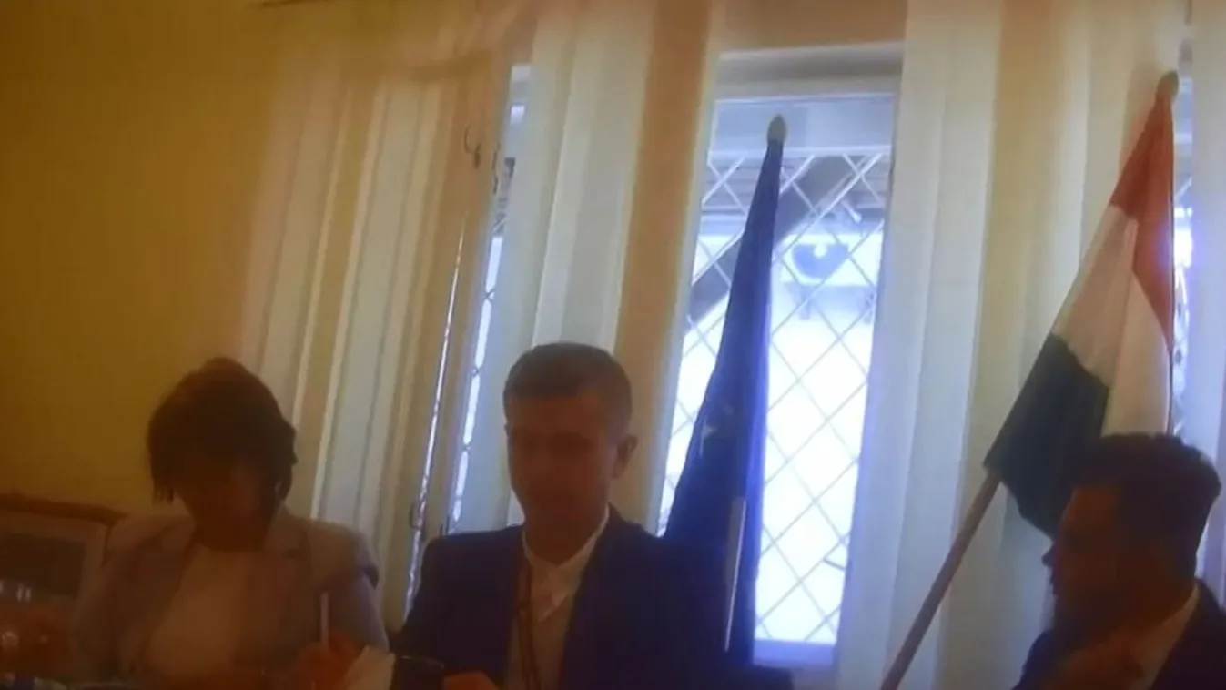 Kiutasíthatják a magyar konzult