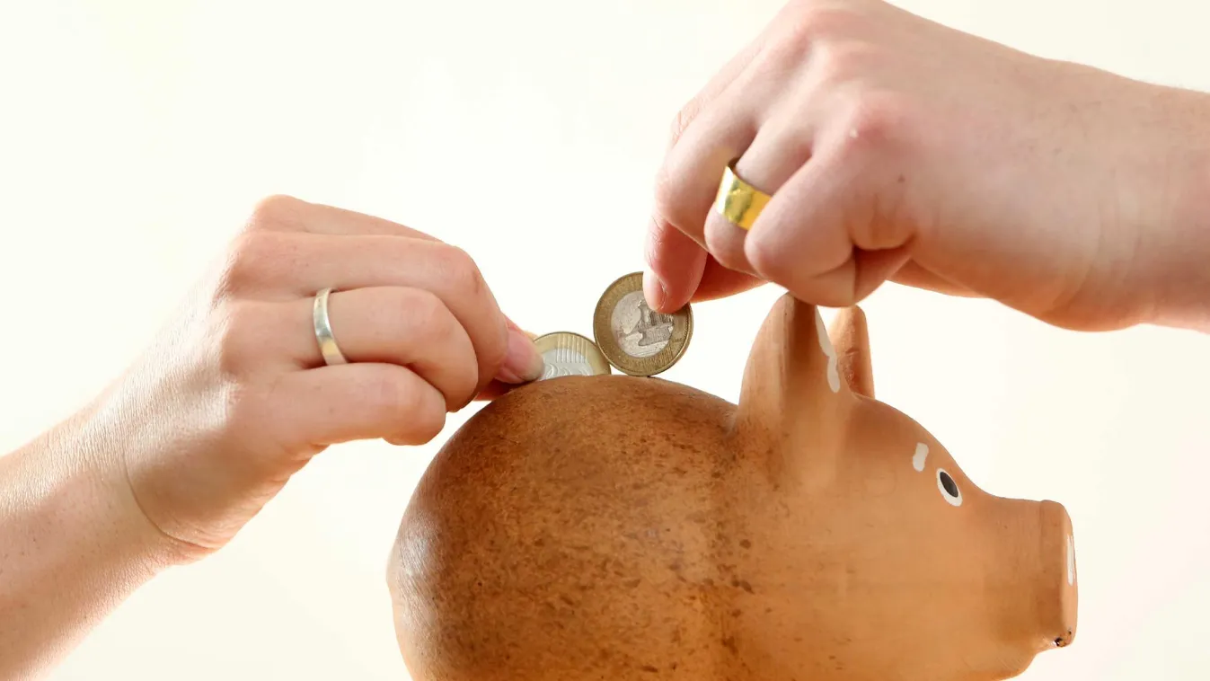 Adókedvezményekkel segíti az öngondoskodást a kormány