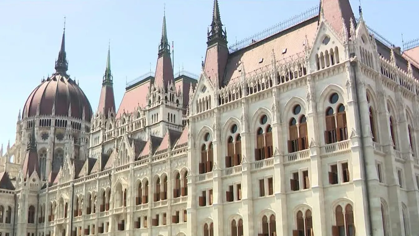 Radar – Munkaszüneti napok a kezdetektől napjainkig + videó