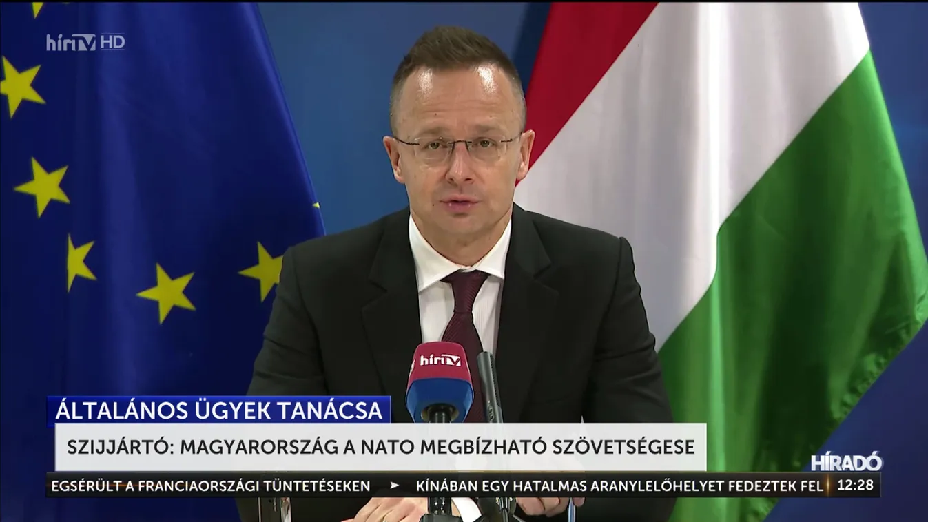 Szijjártó Péter: hatalmas a nyomás a kormányon, de semmilyen körülmények között nem adjuk fel a kárpátaljai magyarok védelmét