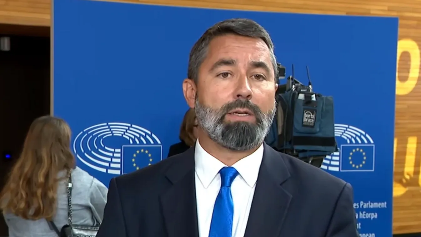 Hidvéghi Balázs reagált Ursula von der Leyen szavaira