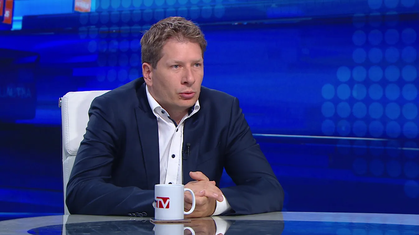 Balla Ákos: Korrigál a piac