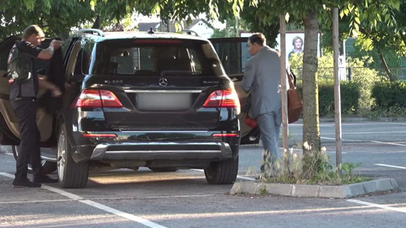 Kiruccant Monacóba Mészáros Lőrinc és üzleti köre