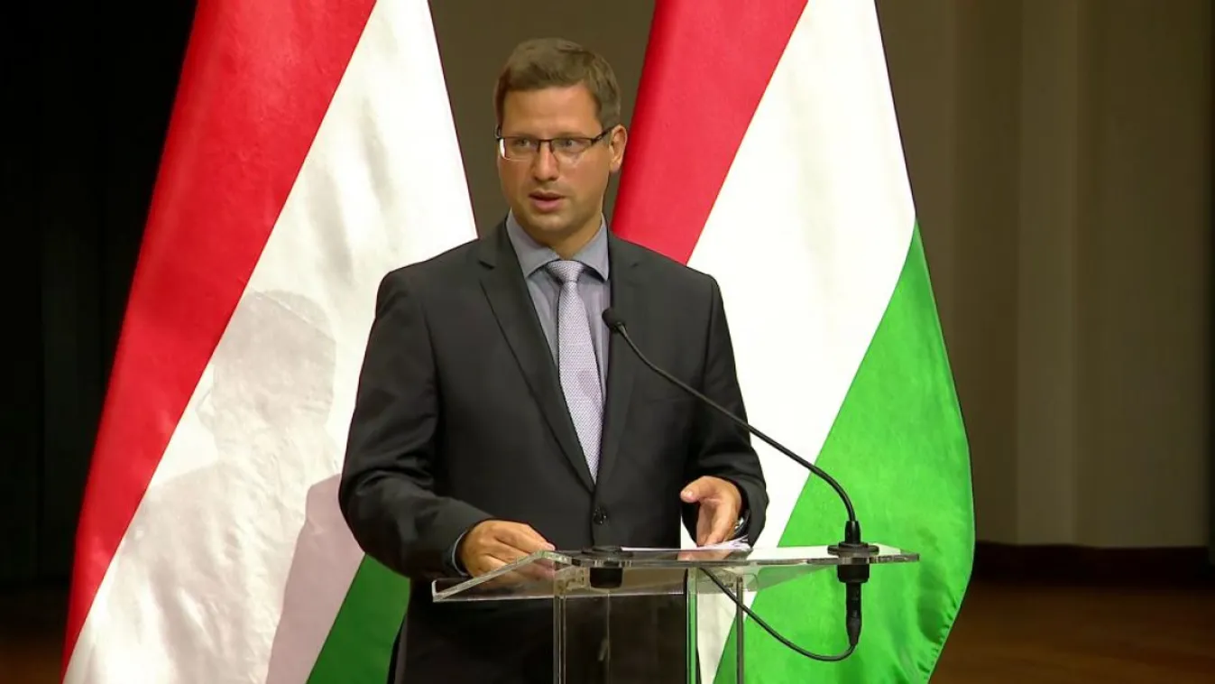 Gulyás: Jövő szerdáig további 400 ezer embert tudnak beoltani Magyarországon