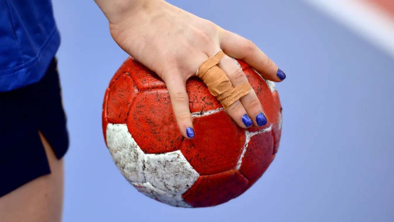 Női kézilabda NB I - Magabiztosan győzött otthon a Debrecen