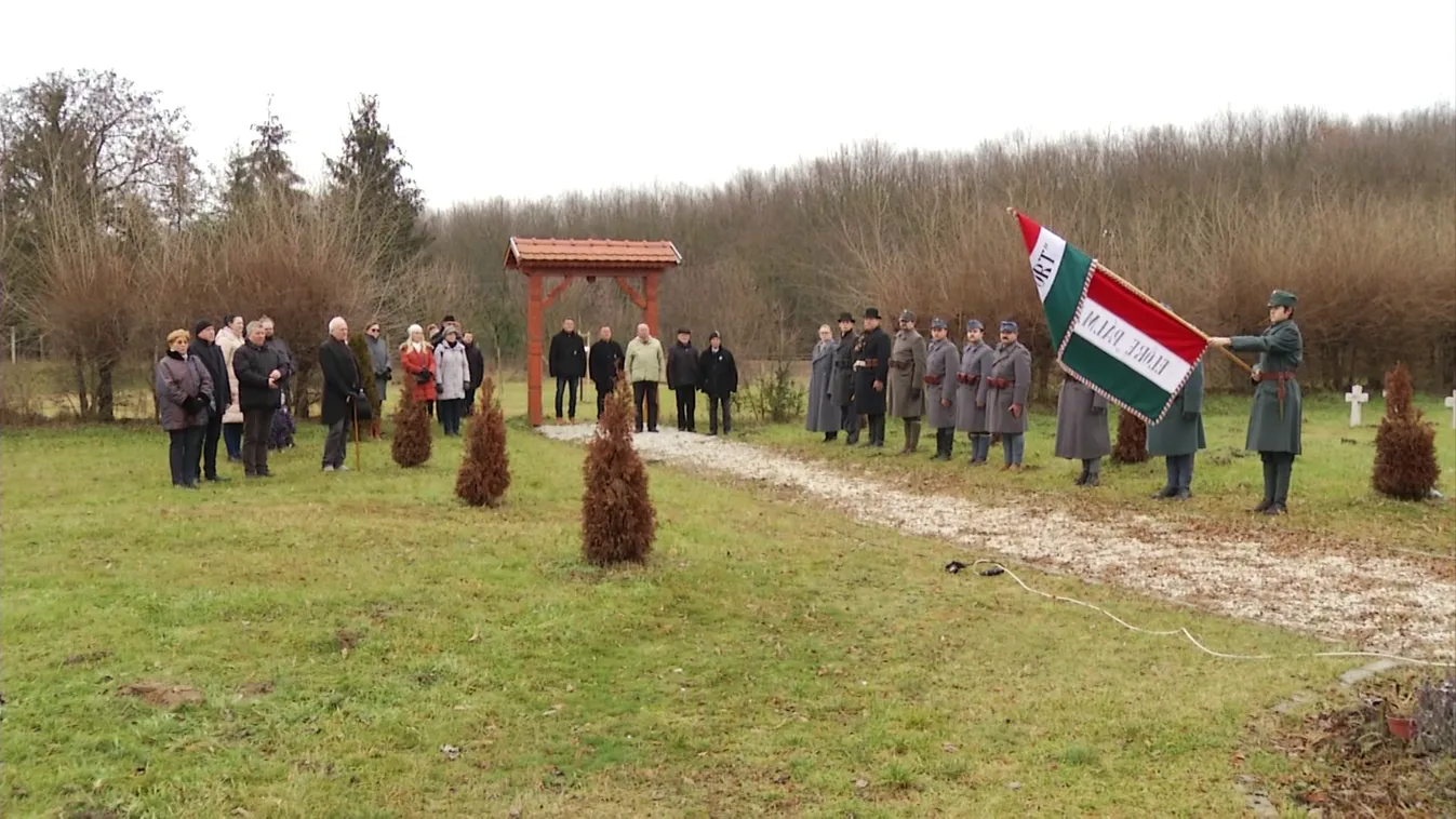 A honvédő hősökre emlékeztek Balassagyarmaton