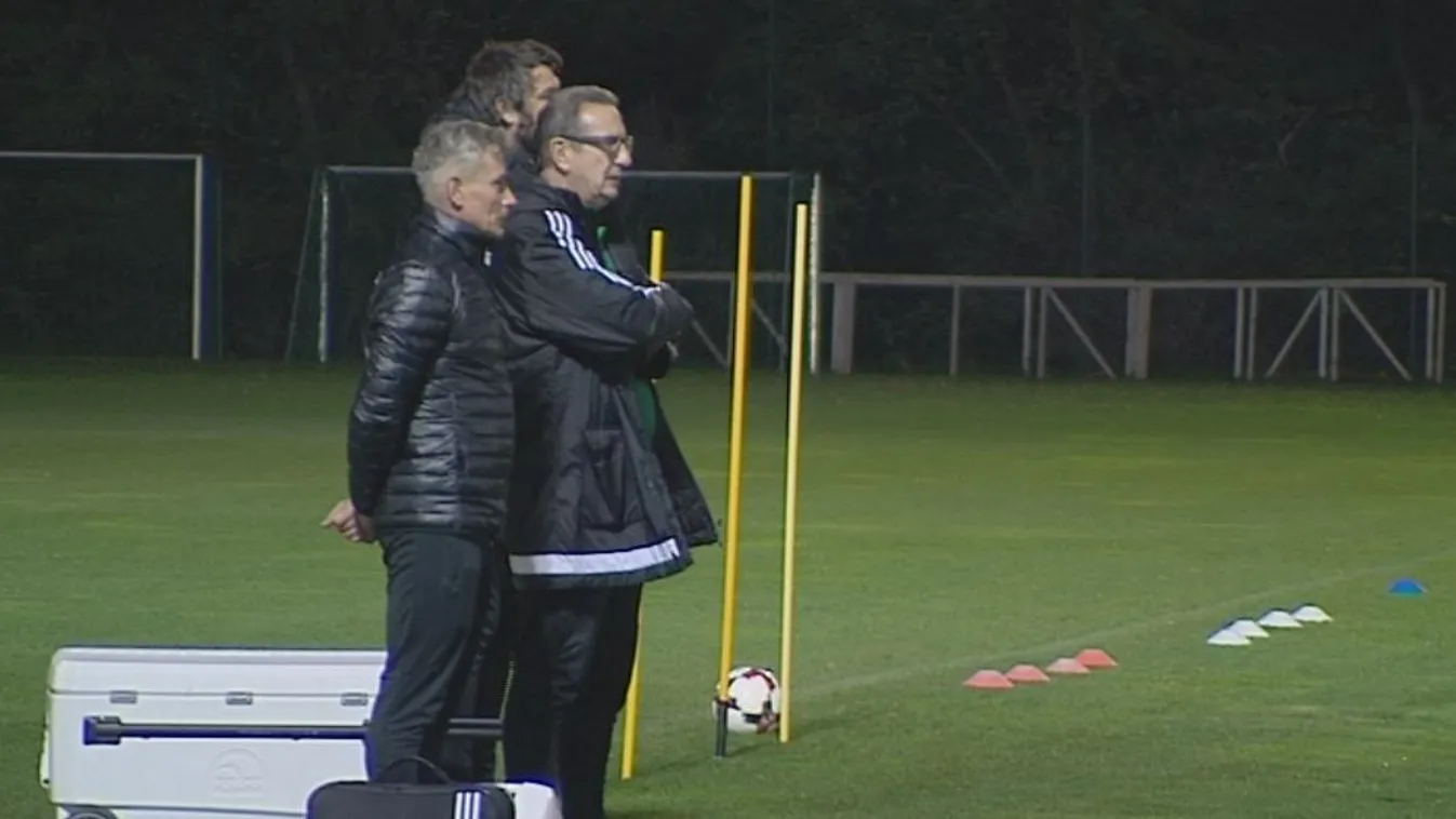 Leekens ismerkedik a válogatottal