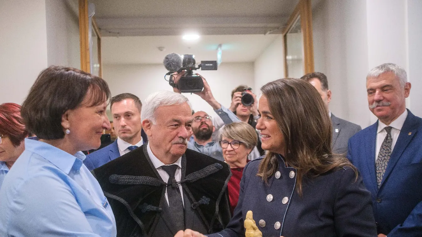 Novák Katalin: A békességet a szabadsággal táplált szeretet tudja megalapozni