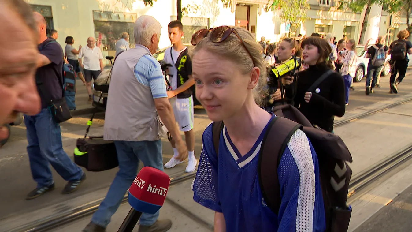 A sajtószabadságot hangosan követelő tüntetők ellehetetlenítették stábunk munkáját