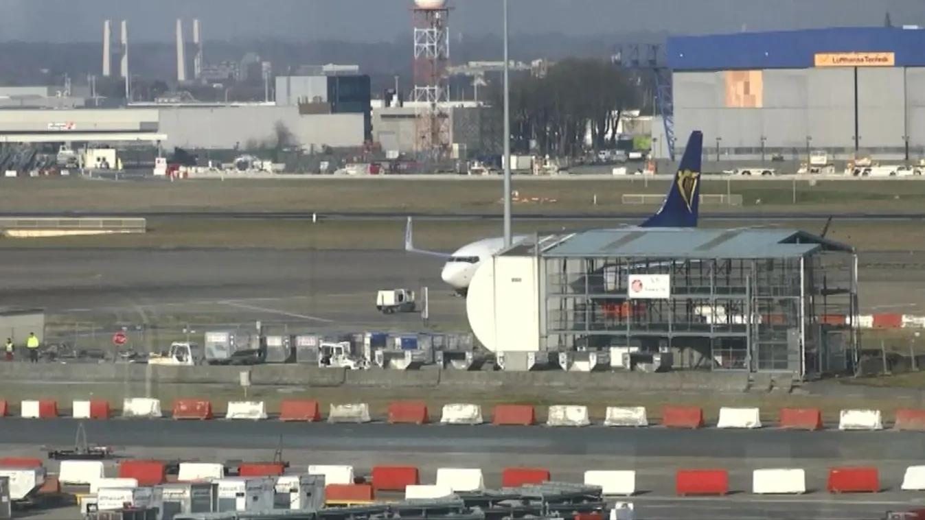 Sztrájkolnak a légi irányítók