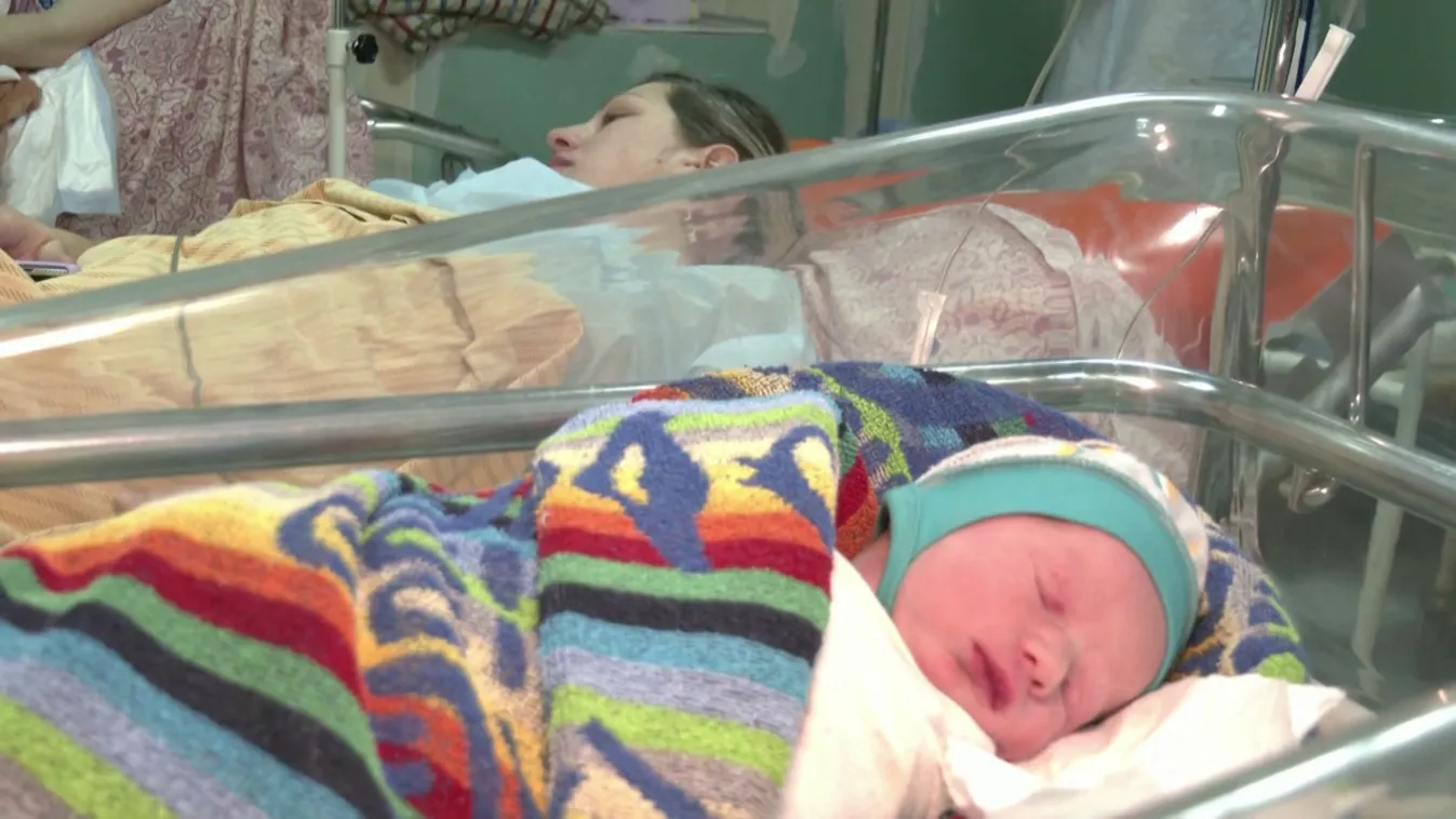 Radar - Csecsemők születnek a háborúban