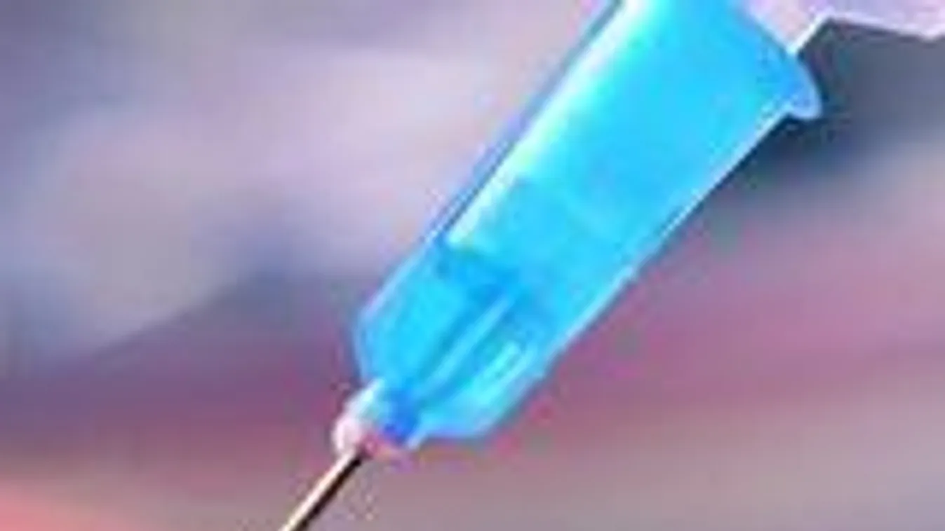 Hétvégén újabb idősotthonokban folytatódik a védőoltások beadása