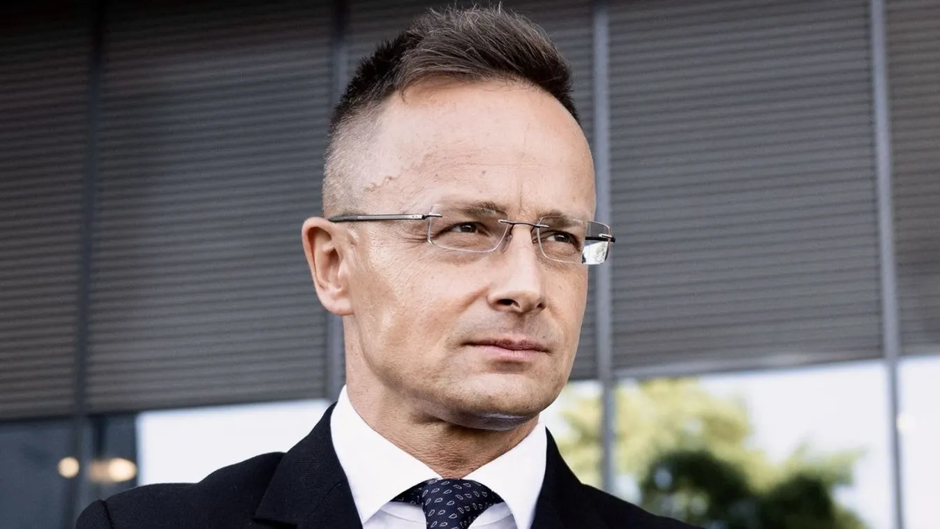 Szijjártó Péter: ez a politikai motivációjú merénylet súlyos támadás a szlovák demokrácia ellen