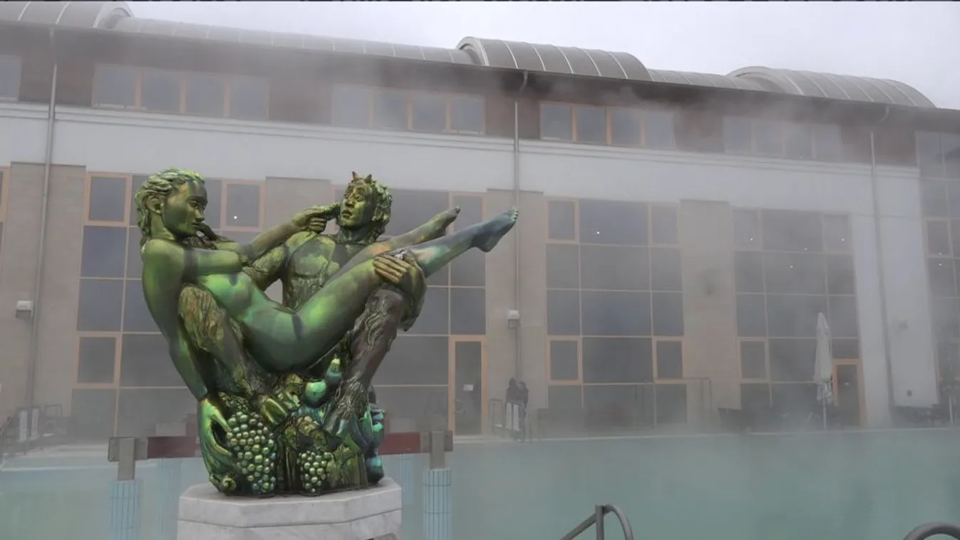 Lemondtak illetményük feléről a Harkányi Gyógyfürdő vezetői