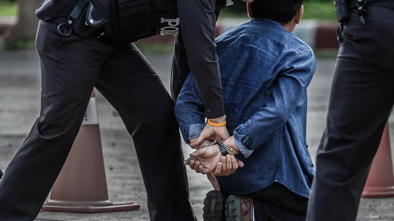 Robbanószerkezetet találtak Kelet-Franciaországban