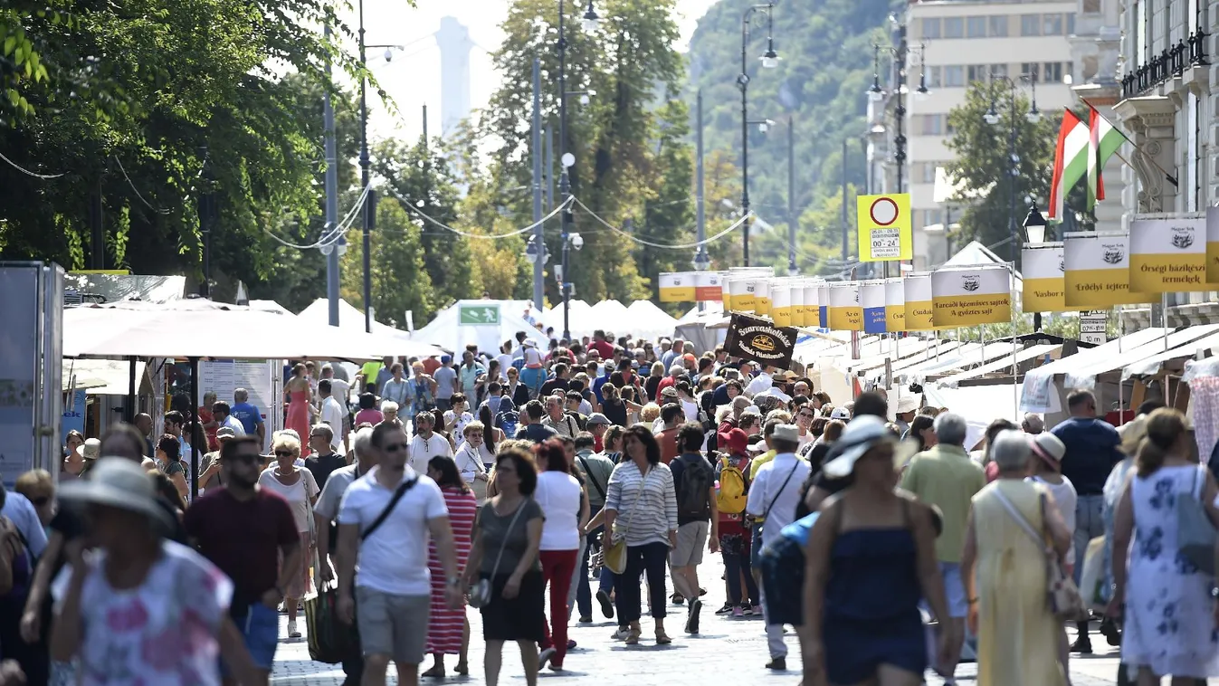 Tízezreket csábított a Magyar Ízek utcája