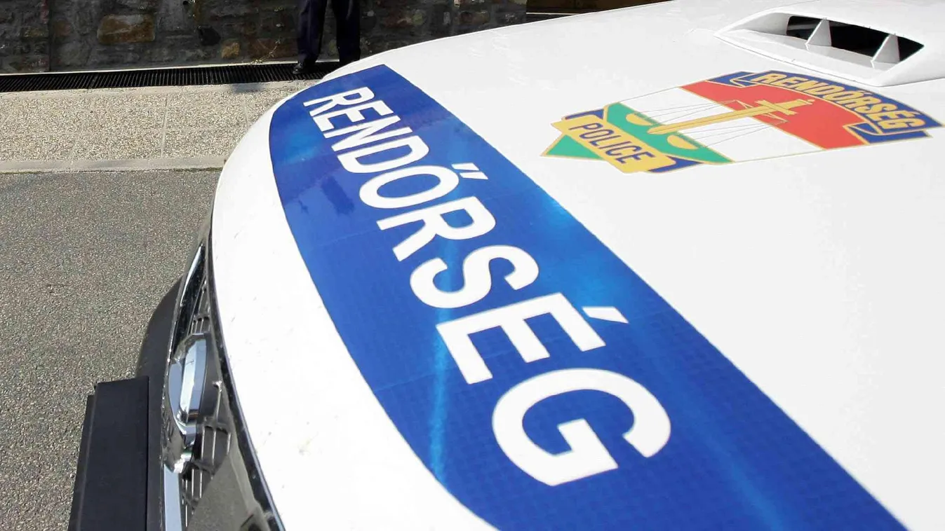 Kiugrott a rabszállítóból