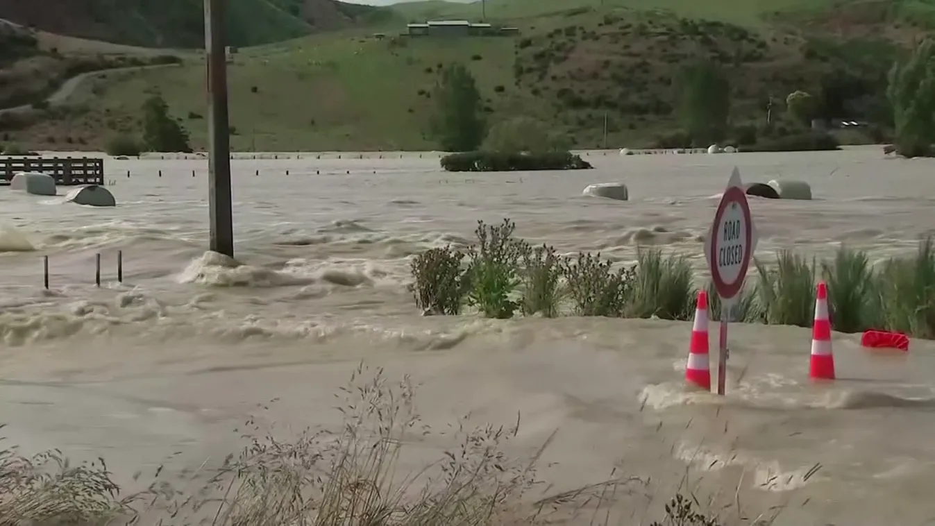 Vörös riasztást adtak ki az áradások miatt Új-Zélandon