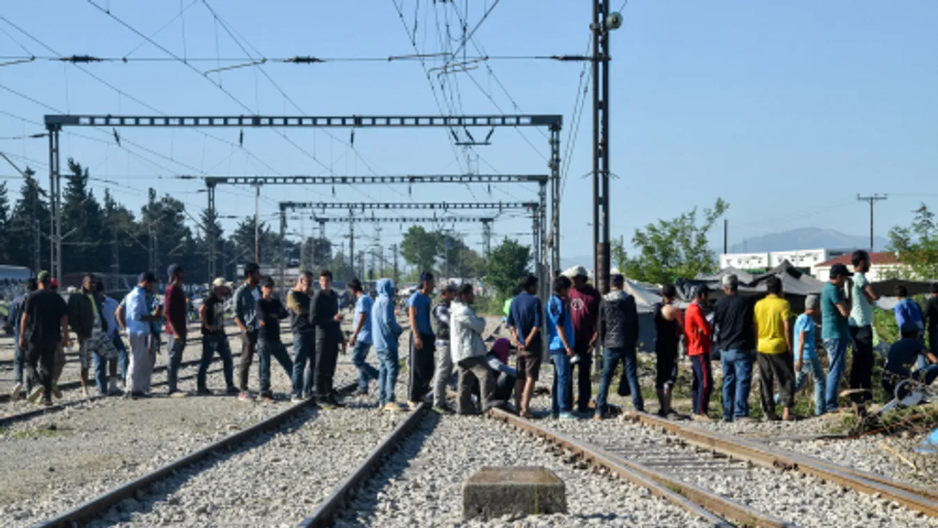 Macron: Franciaország kész segítséget nyújtani Görögországnak és Bulgáriának