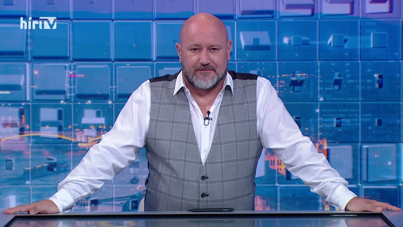 Bújnia kell a közösségi médiát a HírTV műsorvezetőjének