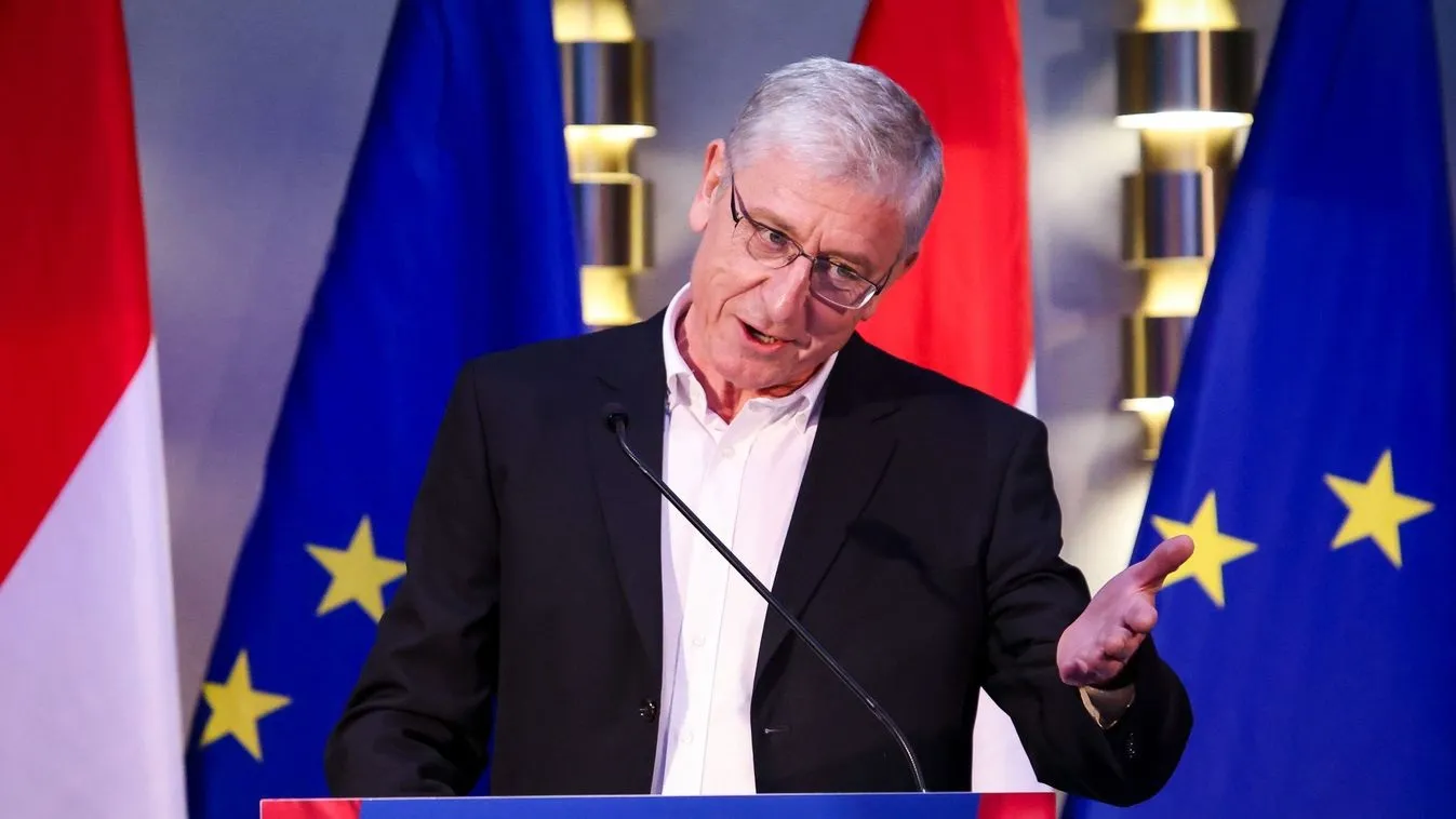 Megérkeztek az első ellenzéki reakciók a köztársasági elnök lemondása után