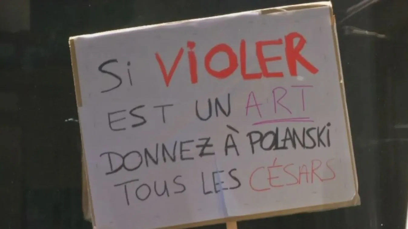 Roman Polanski ellen tüntettek feministák