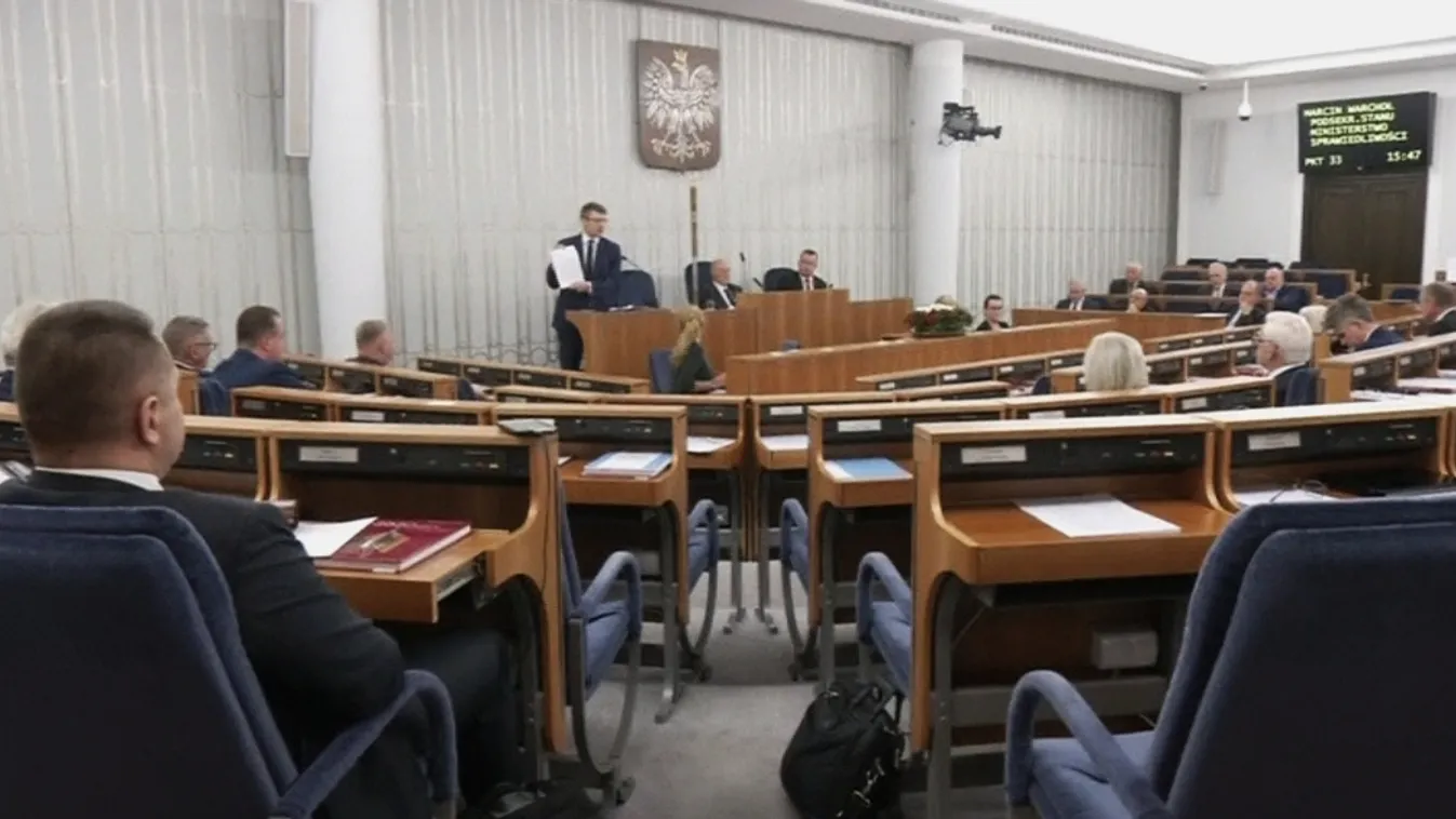 A lengyel szenátus is engedett