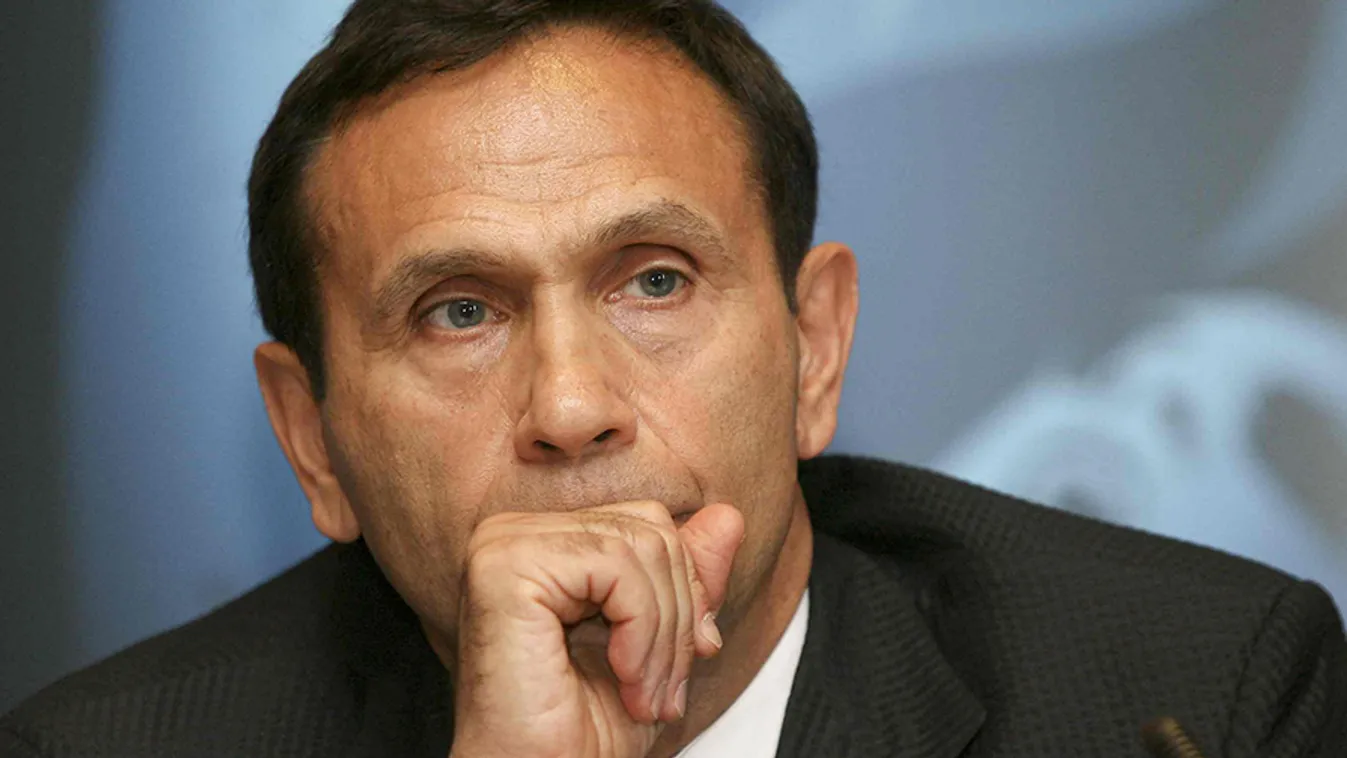 Már a világbajnokság előtt leválthatnák Gyárfást