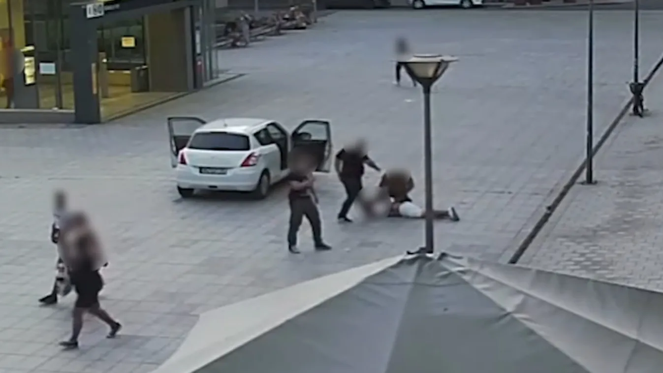 Előzetesben Márió, a varázsporos drogdíler