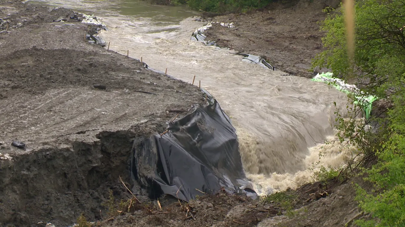 Olyan veszély leselkedik Parajdon, hogy azonnali kitelepítésekre volt szükség + videó