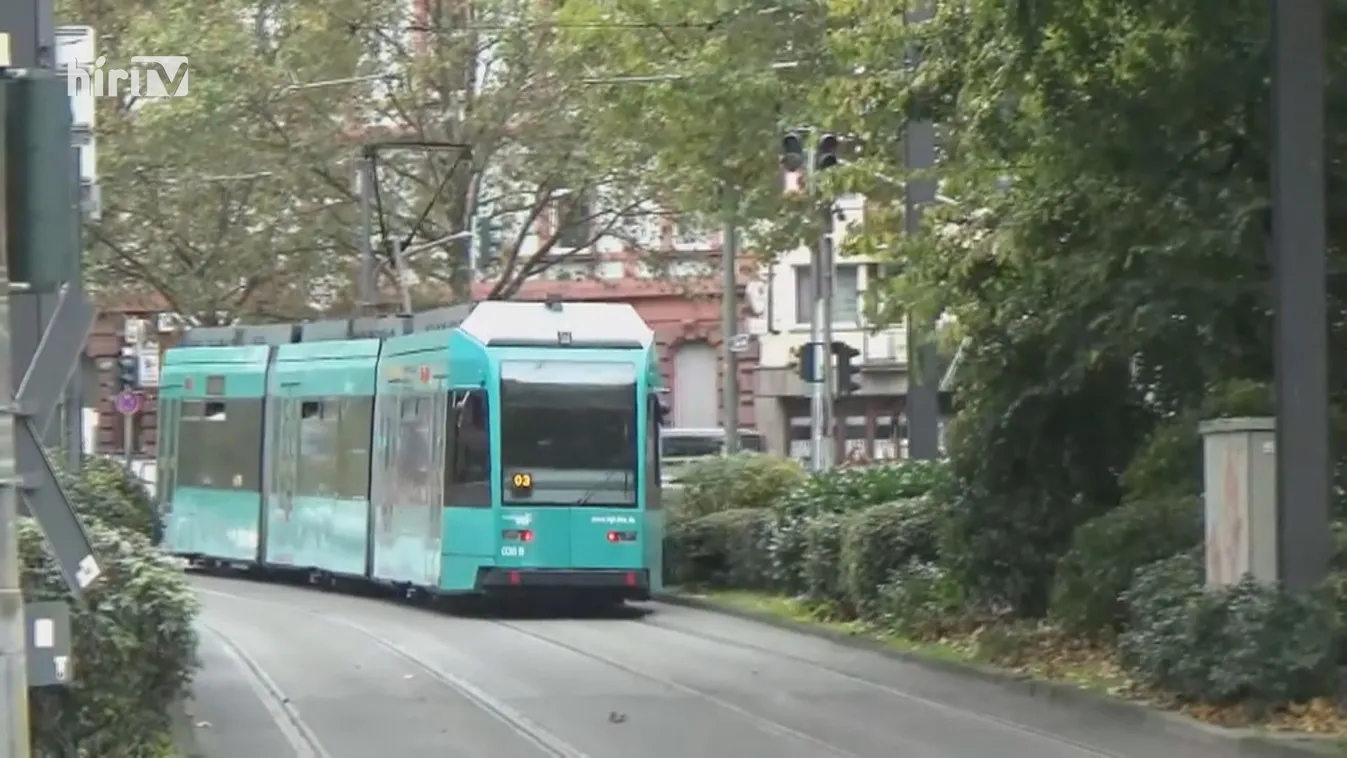 Leselejtezett villamosok beszerzéséről döntött egy személyben Karácsony Gergely