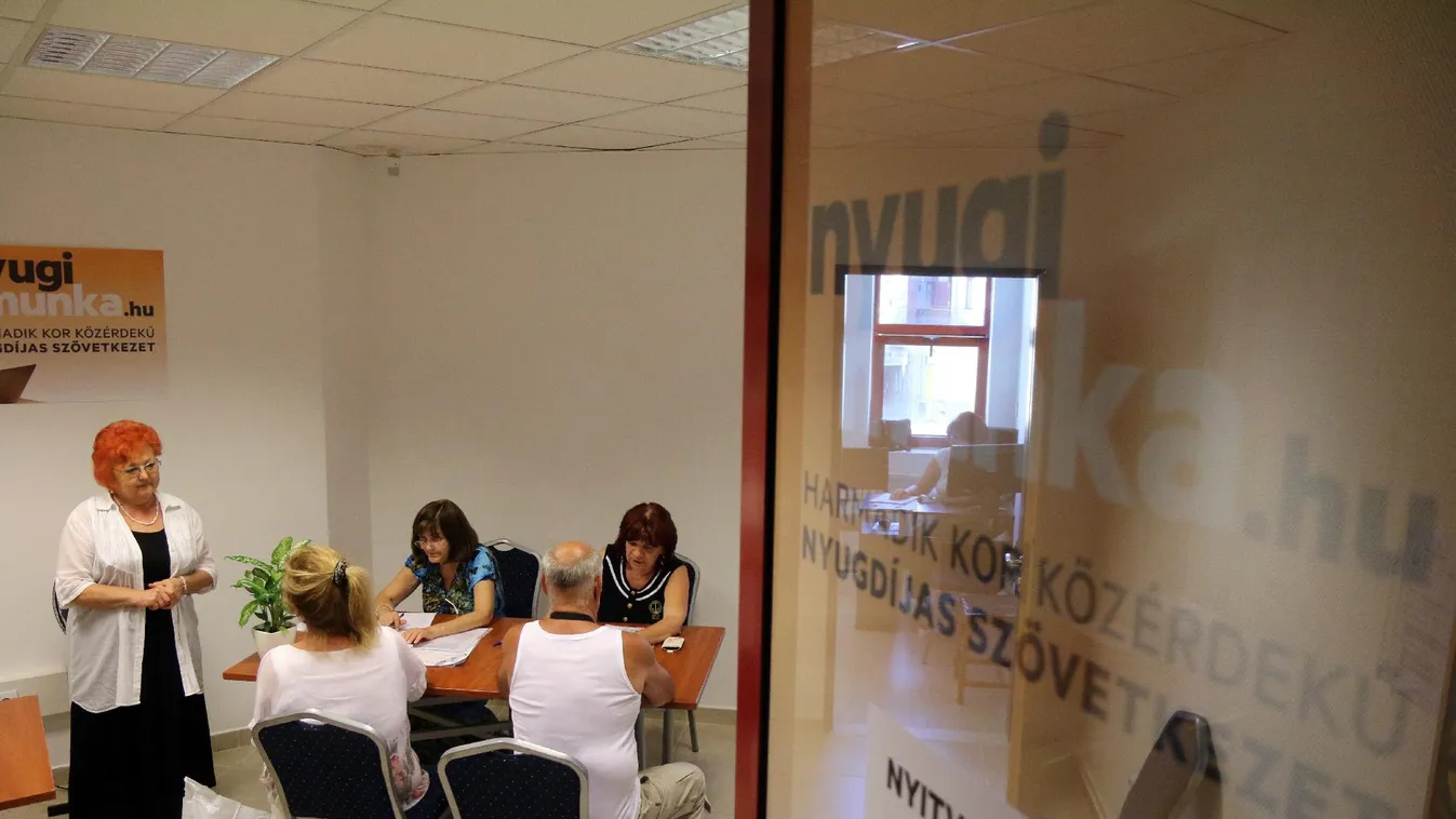 Gomba módra szaporodnak a nyugdíjas-szövetkezetek