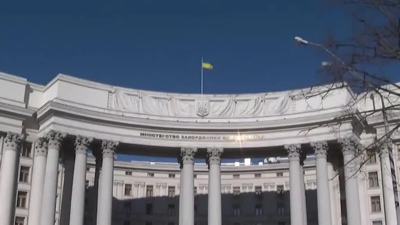 Brit külügyminisztérium: Ne csak 30 órára rendeljen el tűzszünetet az orosz elnök + videó