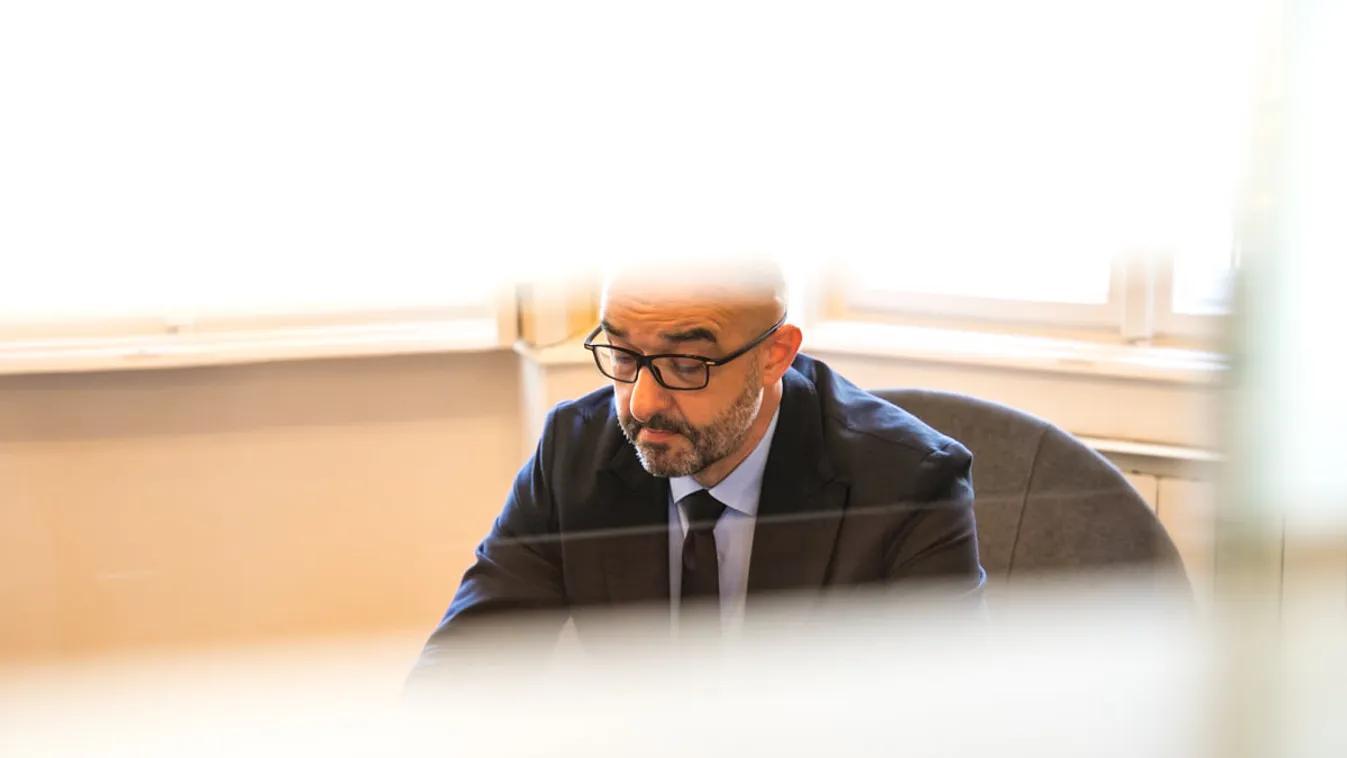 Kovács Zoltán Facebookon válaszolt a Der Tagesspiegelnek