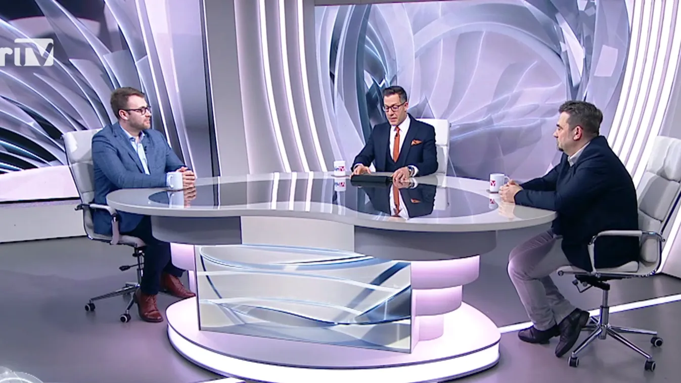 „A gyanú szerint közvetlenül az igazgatót fizethették le”